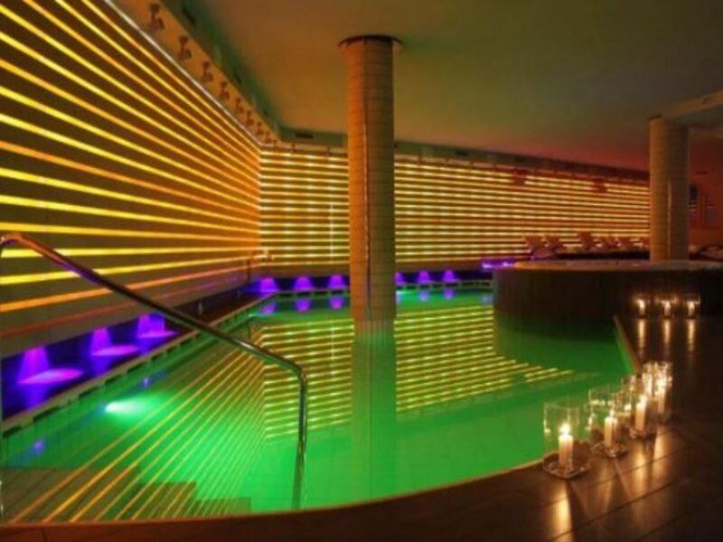 Cristal Palace Hotel Madonna Esterno foto