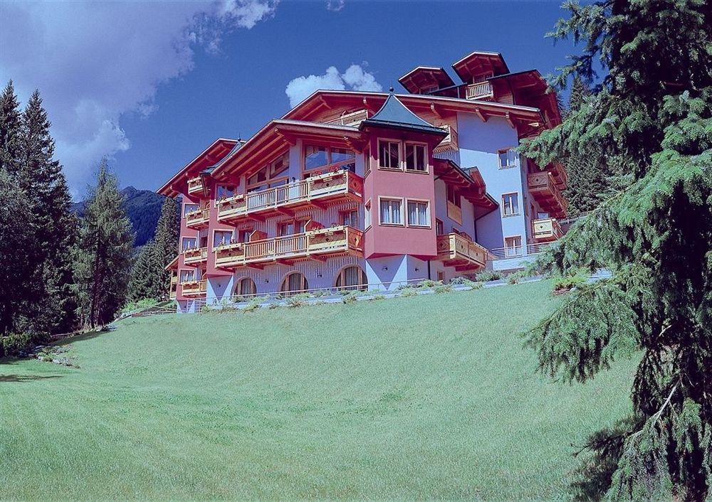 Cristal Palace Hotel Madonna Esterno foto