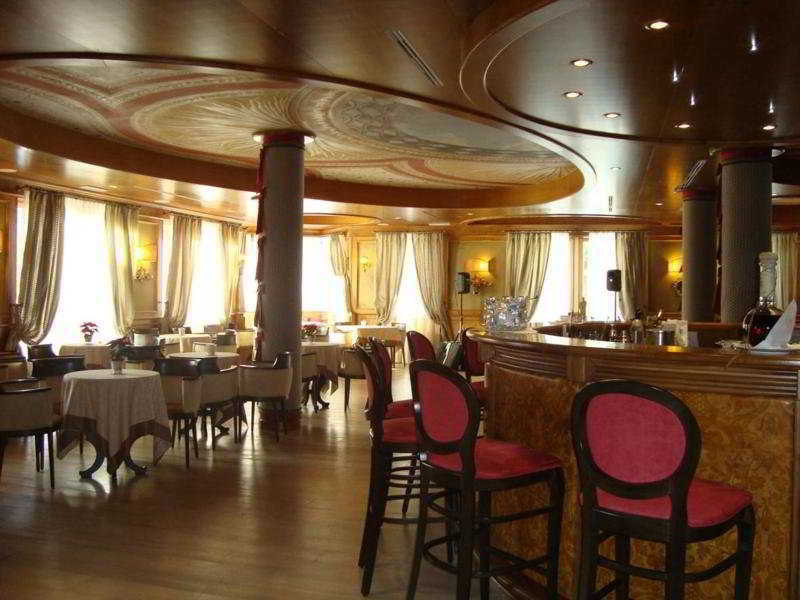 Cristal Palace Hotel Madonna Esterno foto